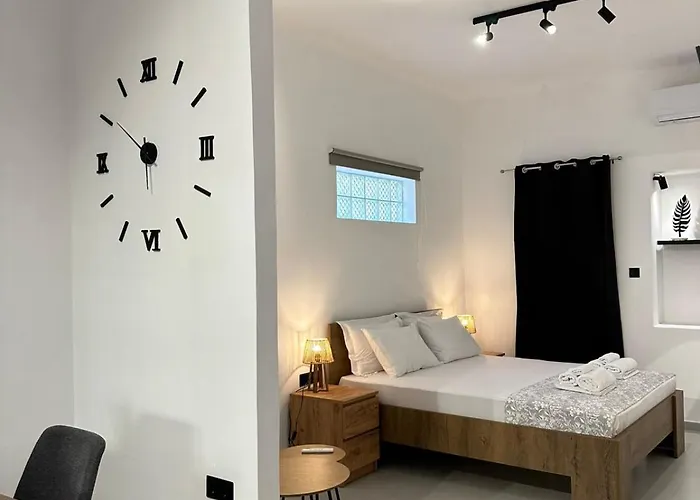 Epsilon Premium Apartman Ermúpoli